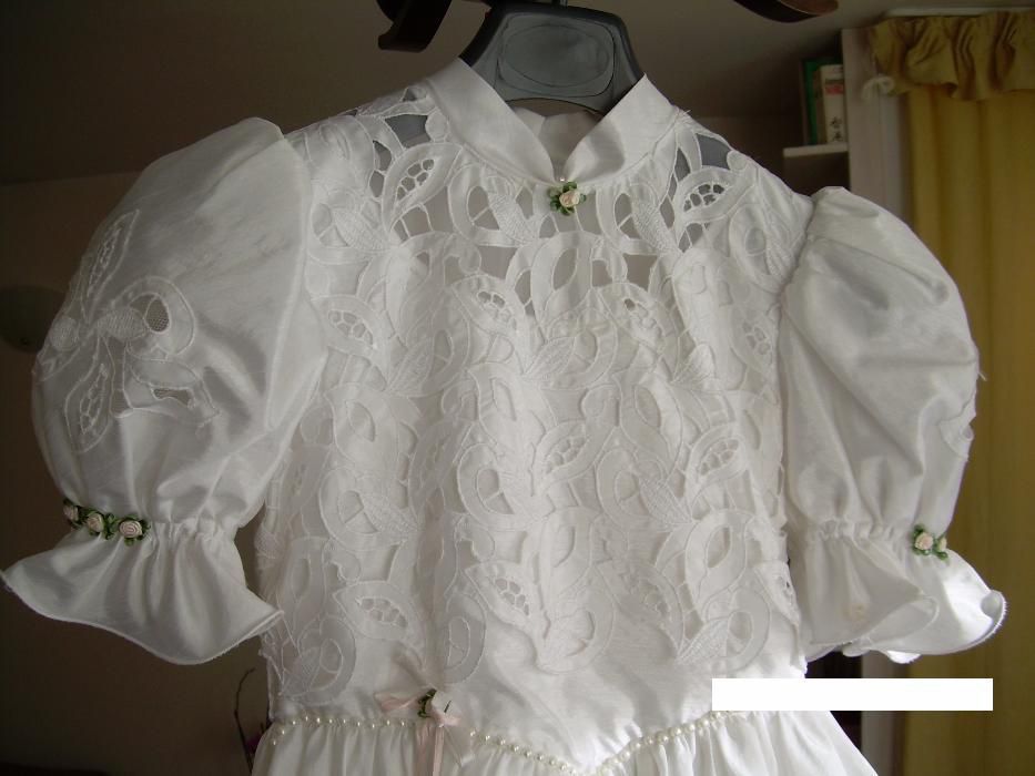 Sukienka komunijna z koronką richelieu + dodatki