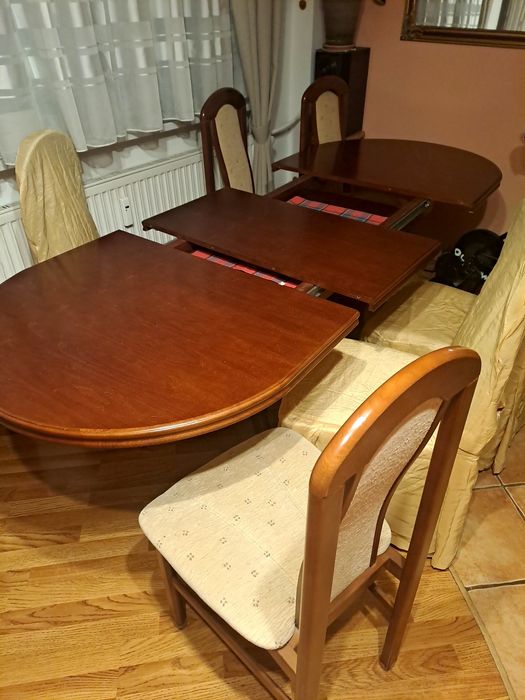 Sprzedam stół  + 6 krzeseł