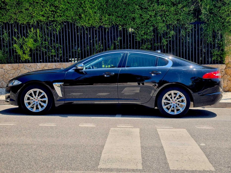 Jaguar XF 2.2 Diesel Luxury 200 cv