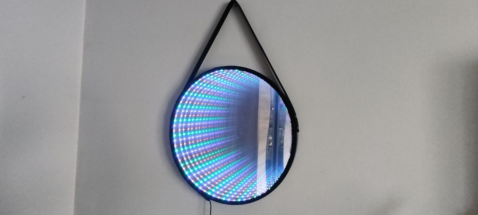 Lustro nieskończoności LED RGB