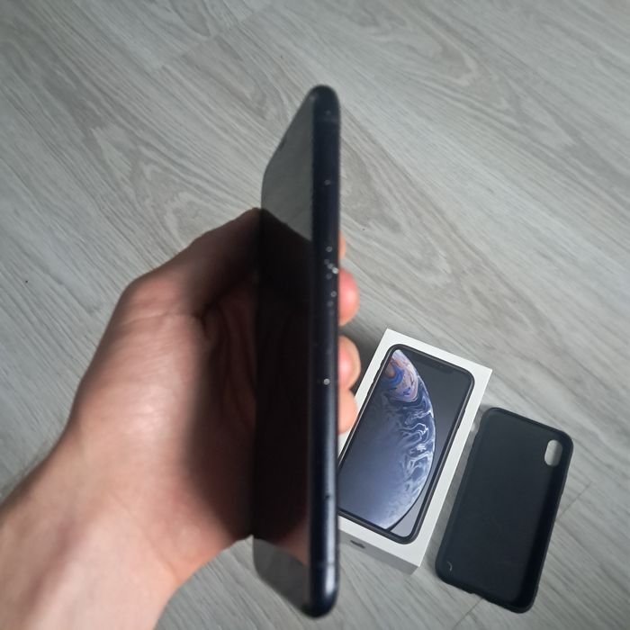 iPhone XR 64-Czarny-Sprawny i gotowy do Użytku