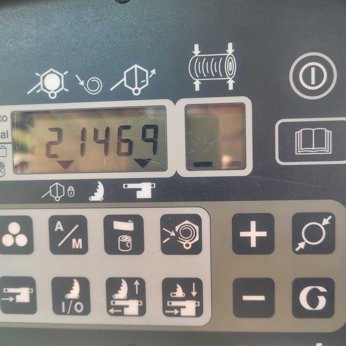 Prasa CASE RB 344 RC