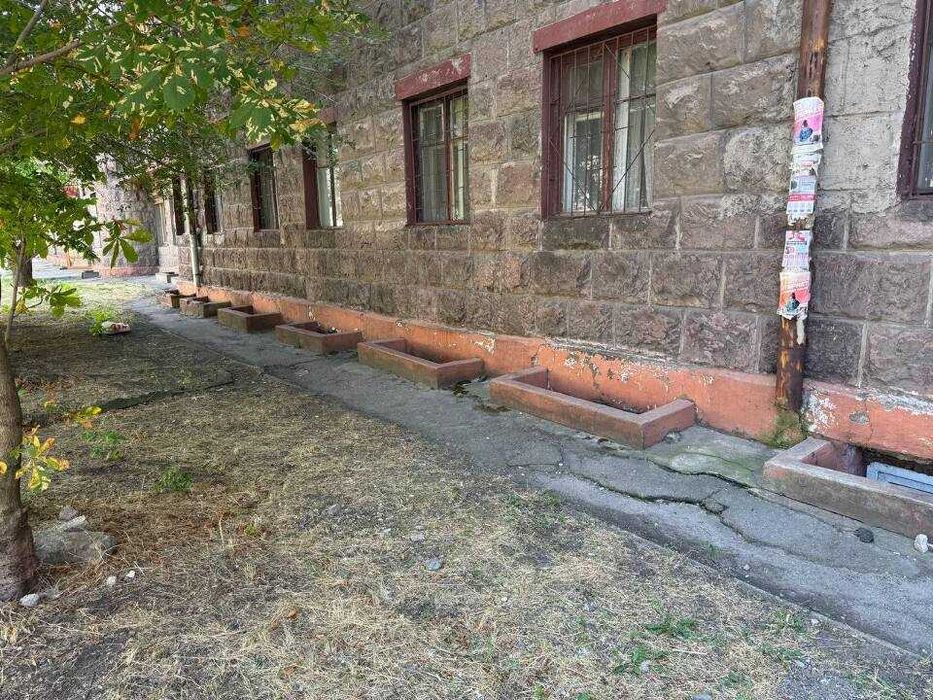 Приміщенння Підвал проспект Металургів, буд. 4 (368 кв.м.)