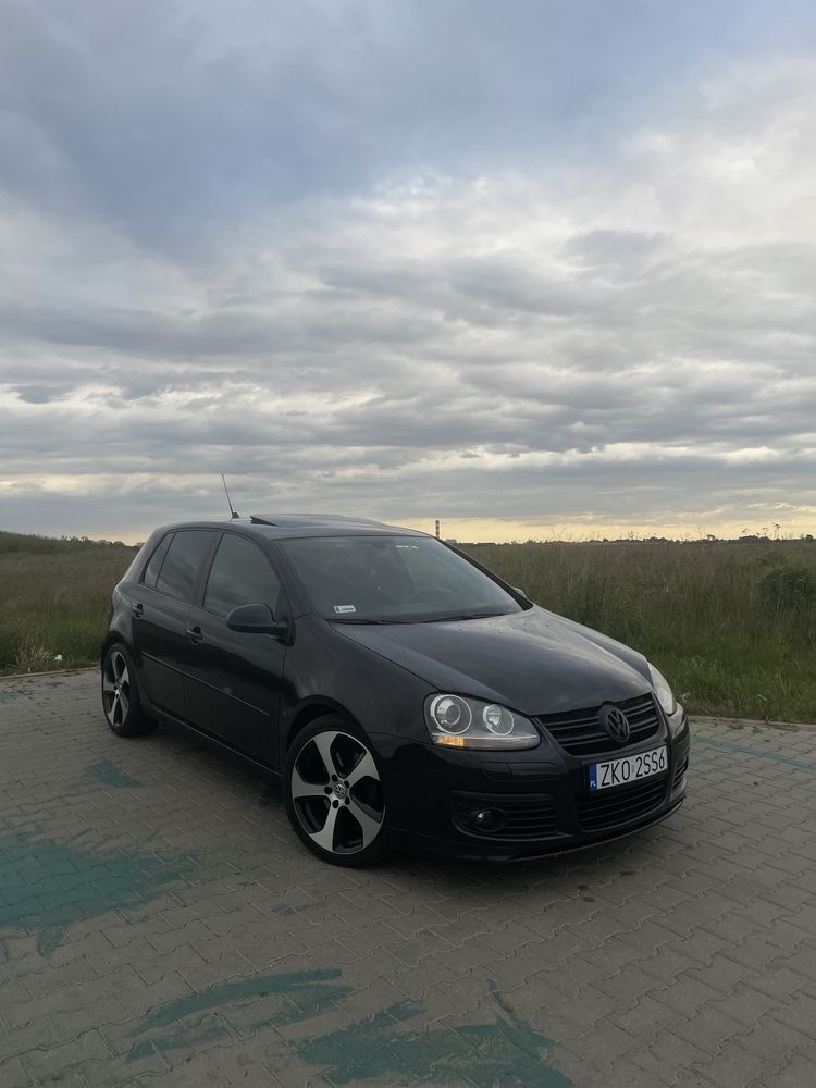 Golf 5 2.0TDI R-line WEBASTO