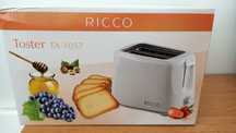 Nowy toster Ricco, oryginalnie zamknięty, moc 700 W