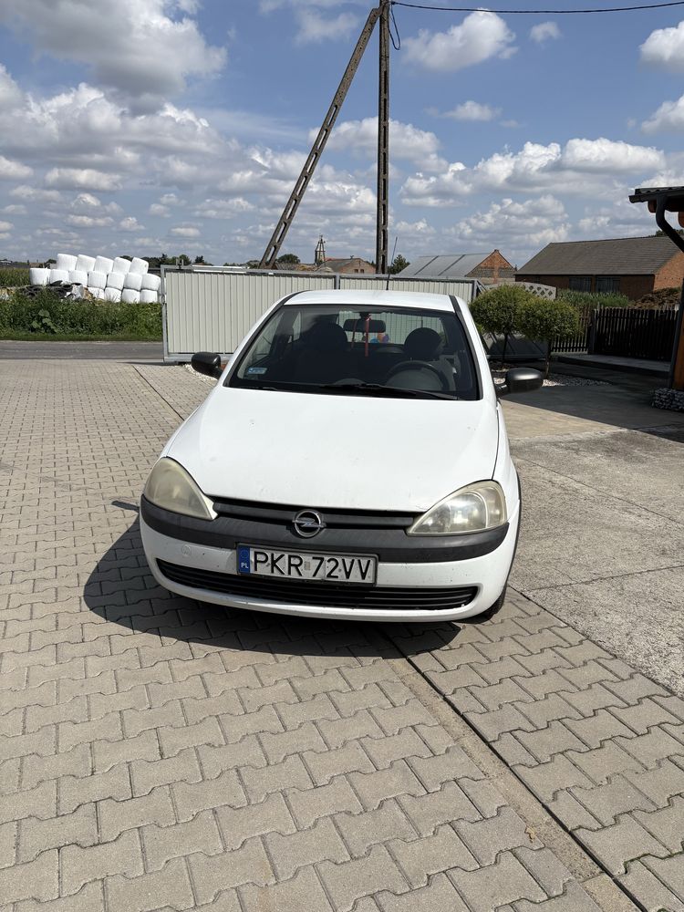 Opel corsa c 2001