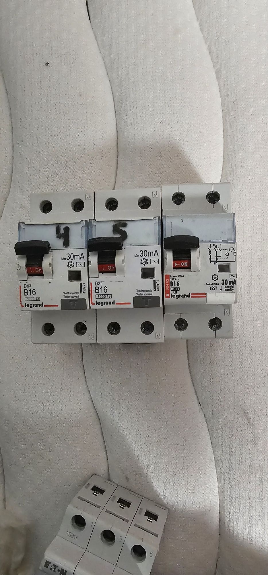 Wyłącznik różnicowonadprądowy Legrand 2P B16A
