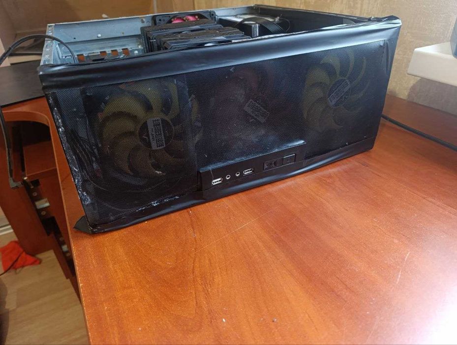 ПК \ Сервер з двома процесорами