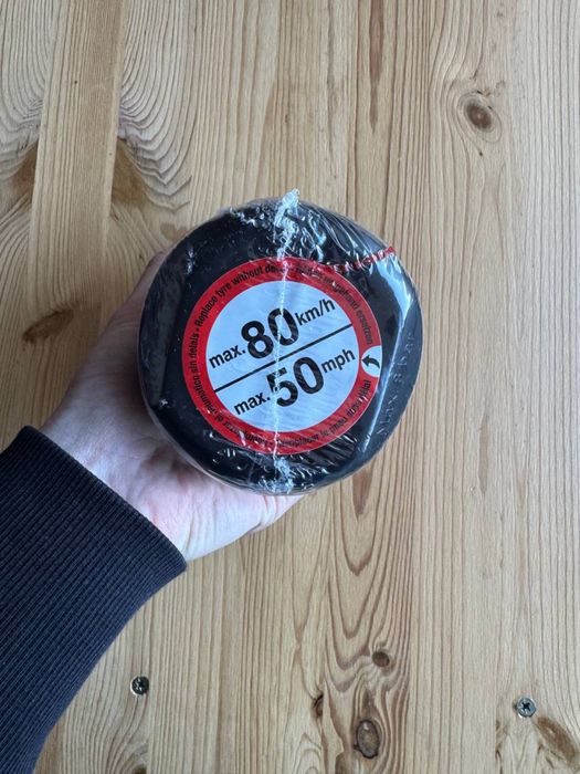 Насос та герметик комплект від Audi Q8 4L0.012.615.A