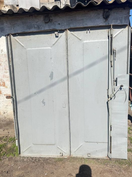 Гараж разобранный