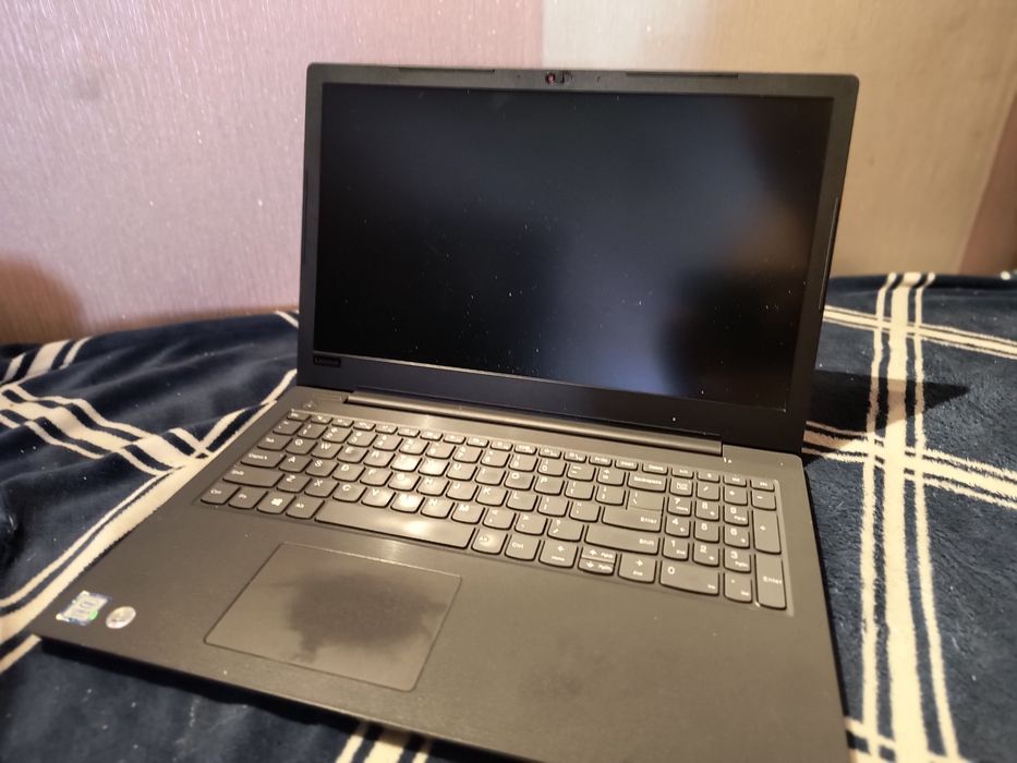 Lenovo v130-15IKB