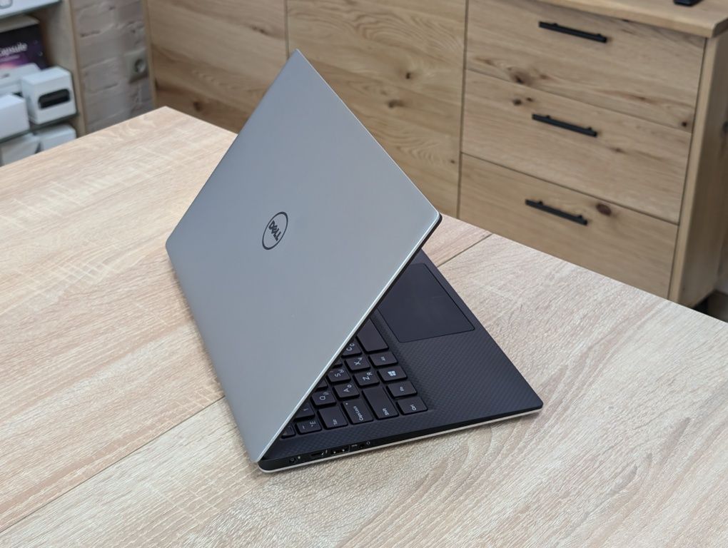 Dell XPS 13 9350 8/256gb i5-6200 13.3"FullHD IPS ShopusCenter