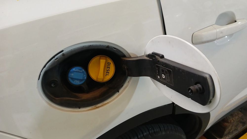 Tampa depósito combustível JAGUAR E-Pace (X540)