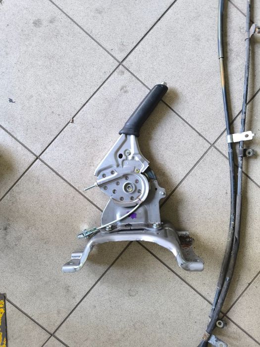 linki dzwignia hamulca ręcznego mazda 3 III 13-15r HB.