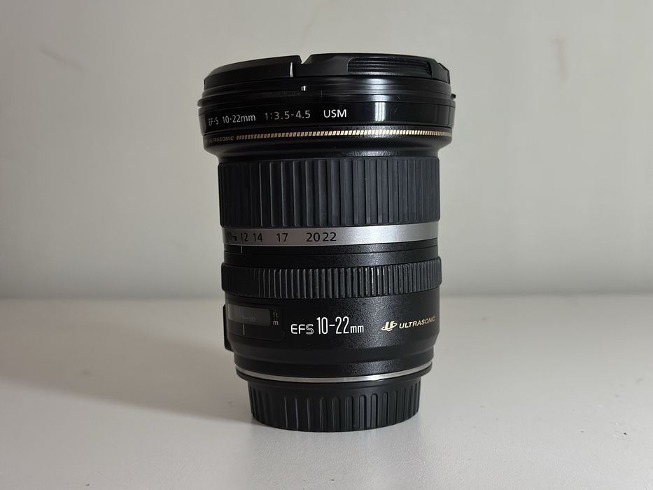 Обʼєктив Canon EFS 10-22mm , б/в, стан гарний