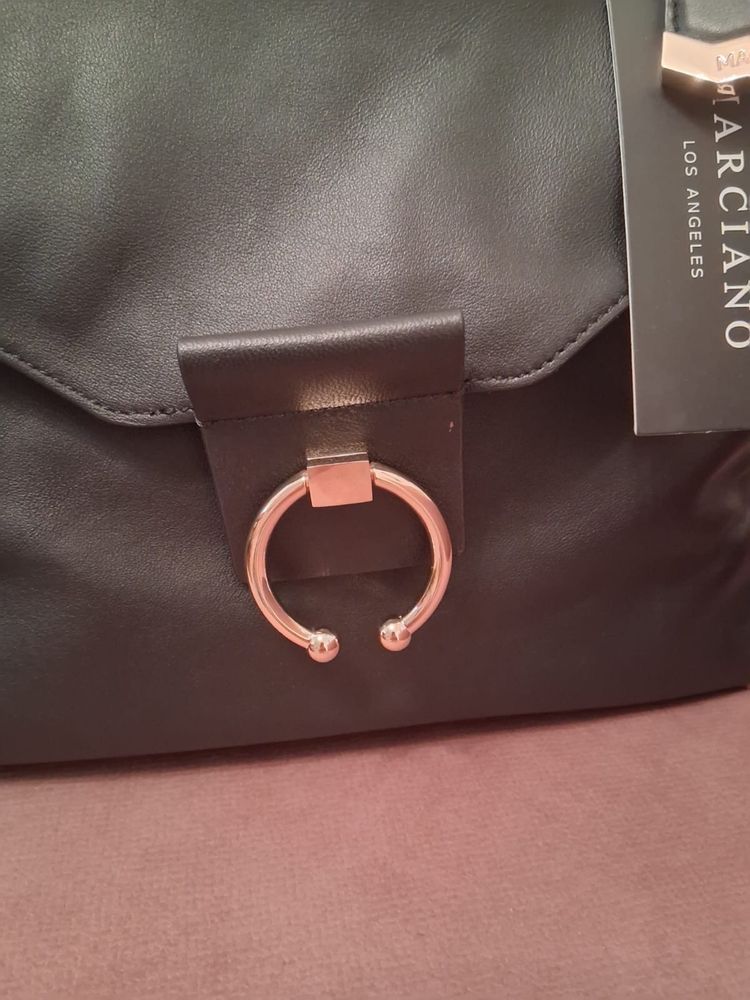 Mala Marciano GUESS