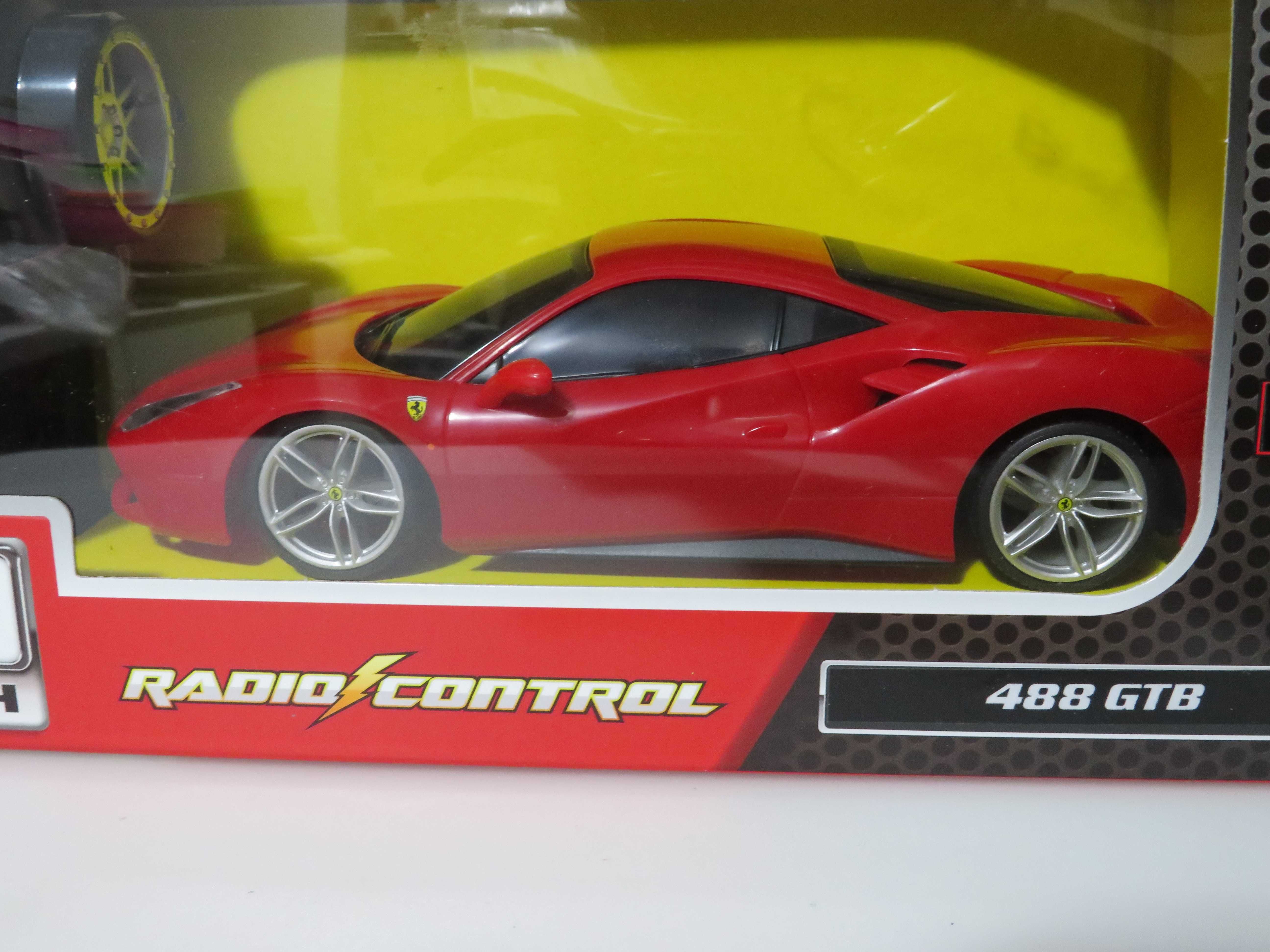 Carro telecomandado Ferrari 488 GTB RadioControl 1:24 Maisto Tech NOVO