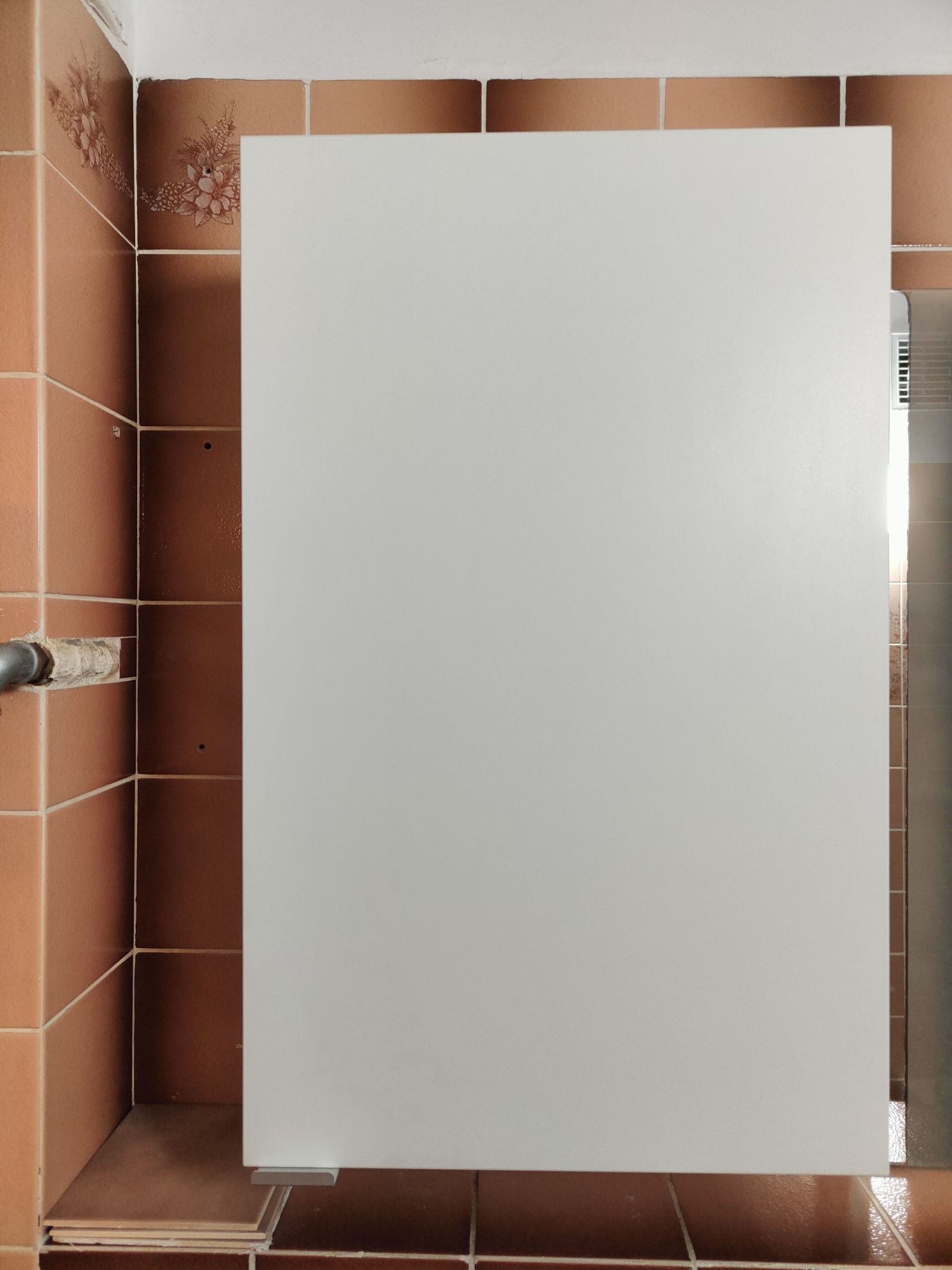 Szafka wisząca  łazienkowa Ikea