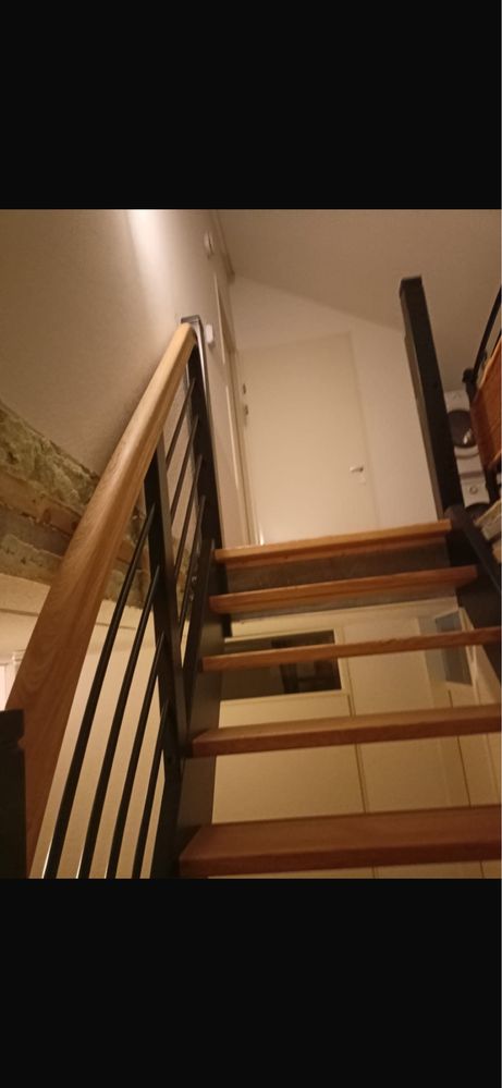 Schody drewniane wewnętrzne