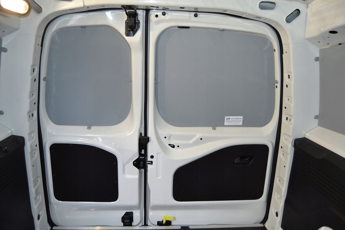 Fiat Doblo L1h1/2022+ Zabudowa Do Busa Boczki Plastik