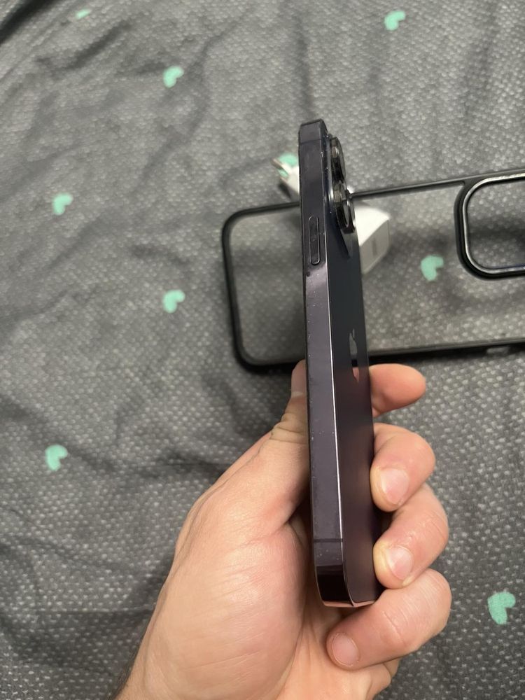 Iphone 14 pro Max Purple