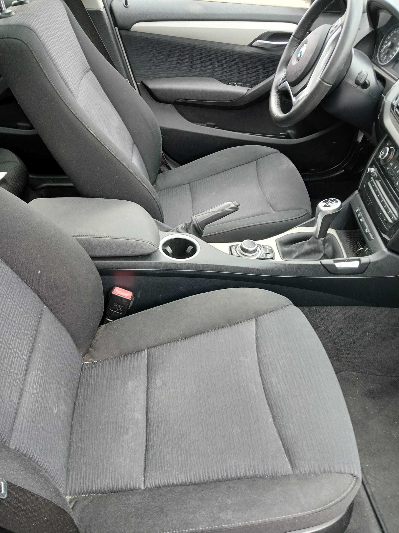 Bmw x 1   2.0d  lift  Posiadam inne auta   z  włoch całe  i uszkodzone