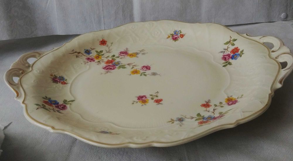 Блюдо (поднос) фарфоровое. Германия