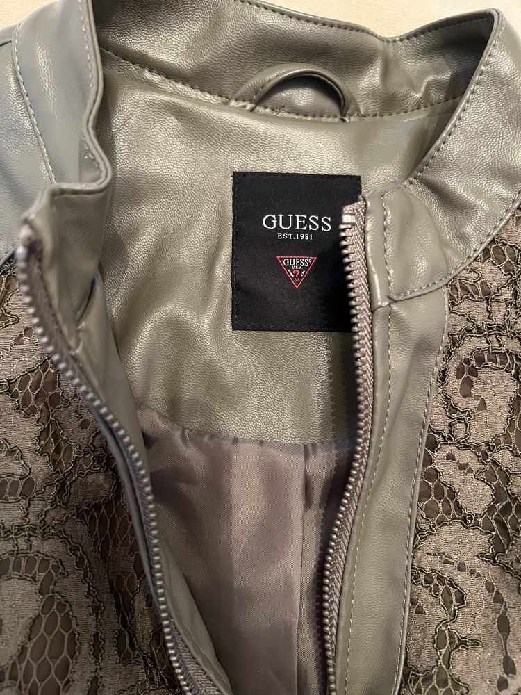 Куртка Guess. Весна