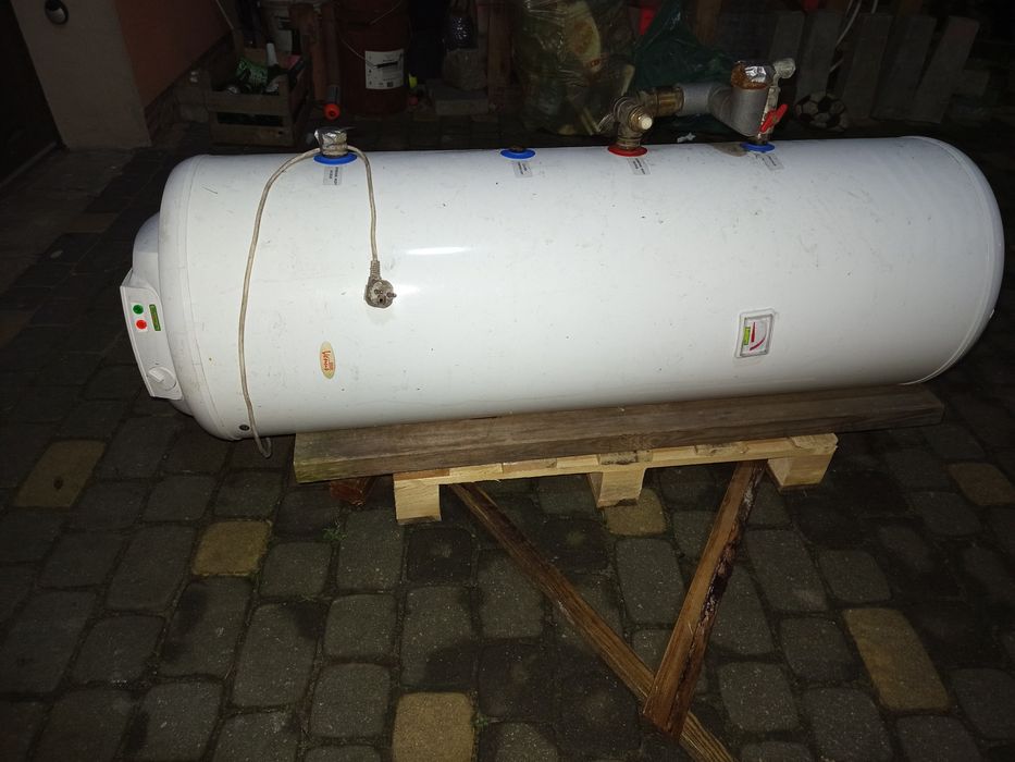 Elektryczny ogrzewacz wody Elektromet 140 l