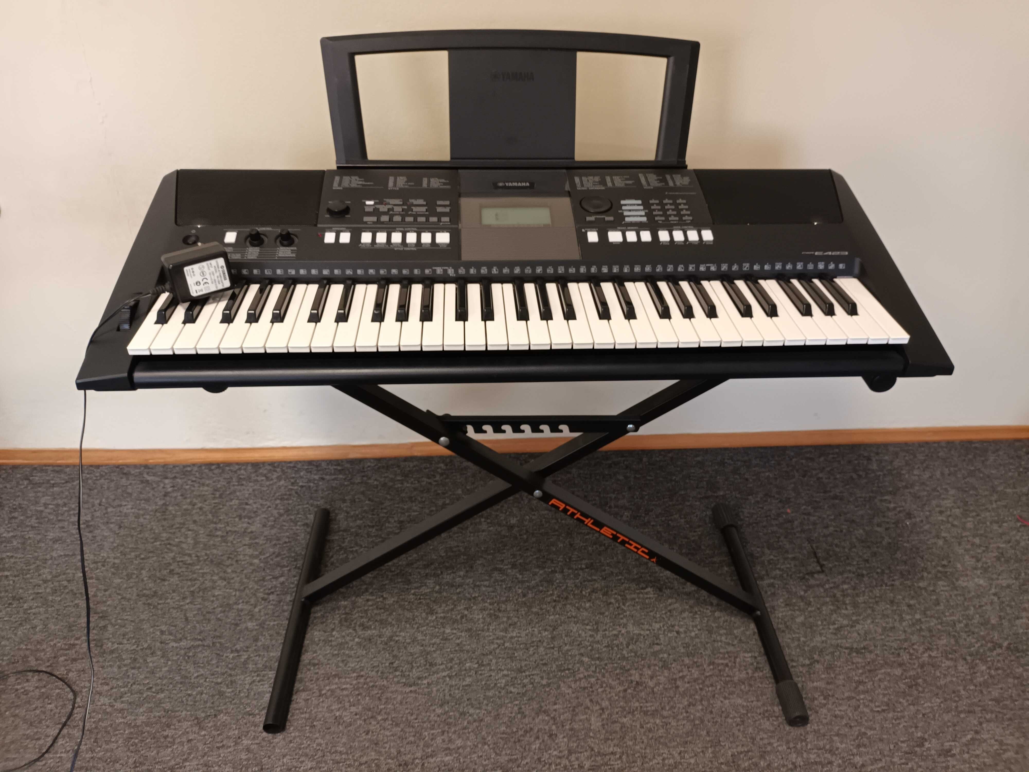 Keyboard YAMAHA PSR E-423