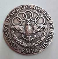 Medalha e Pin Conselho Militar