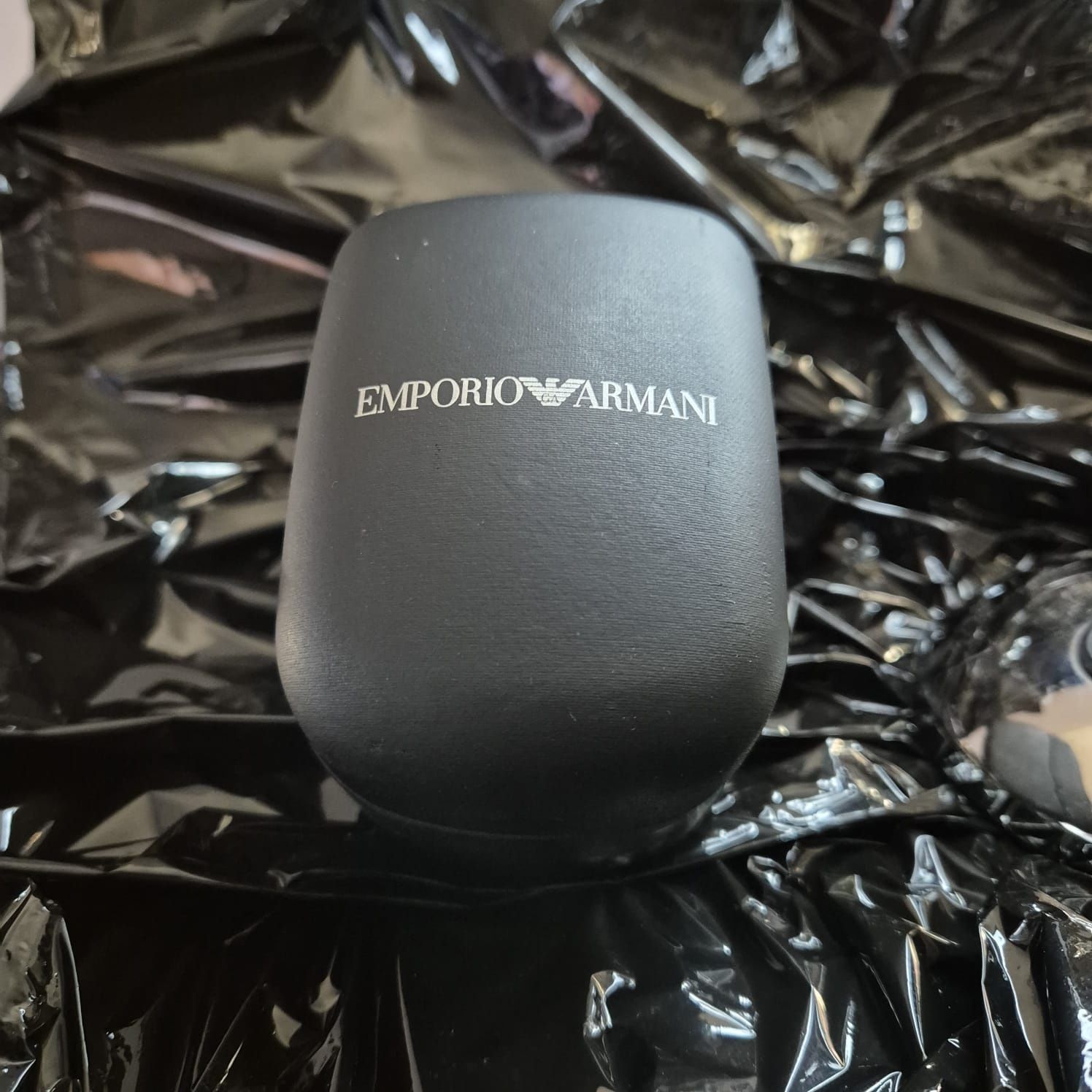 Zegarek Emporio Armani z cyferblatem wysadzanym kryształkami Swarovski