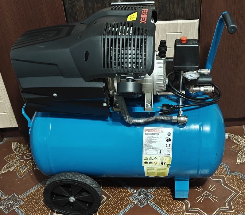 Компрессор FERREX 50л почти новый