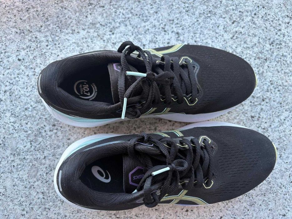 ASICS GEL KAYANO 30 - Tamanho 39 (NOVAS)