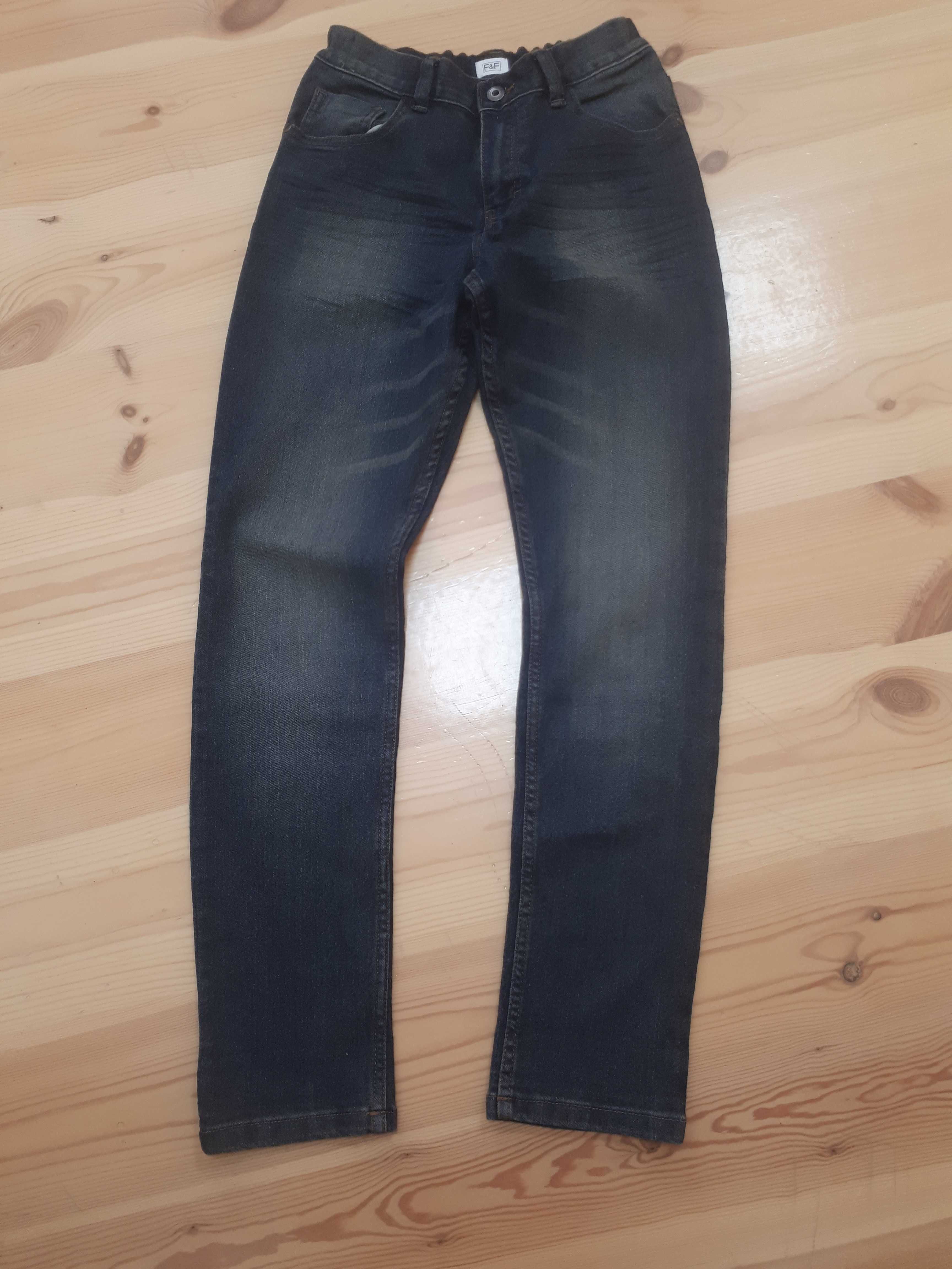 Spodnie jeansy na 152 cm