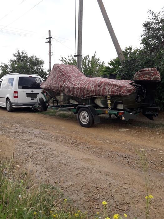 моторная лодка Крым-м.