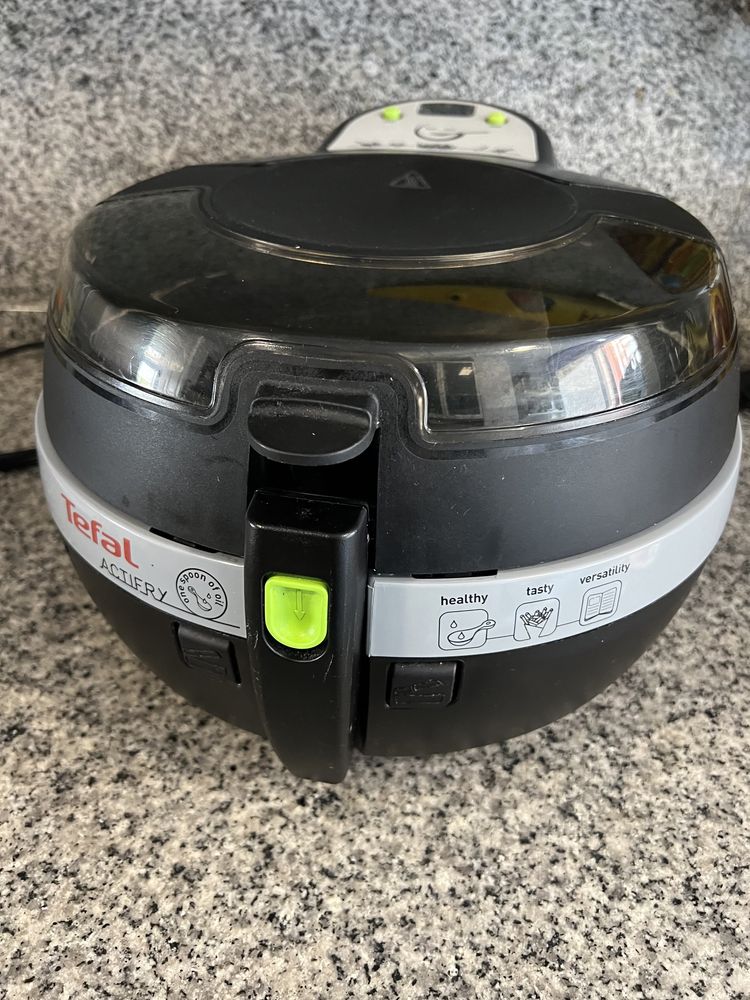 Actifry Plus Tefal como nova, completa. Fritadeira ar quente