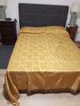 Colcha para cama cor mostarda