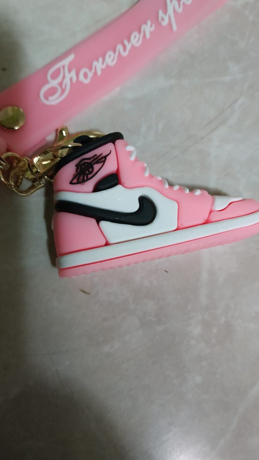 Brelok breloczek Nike but różowy