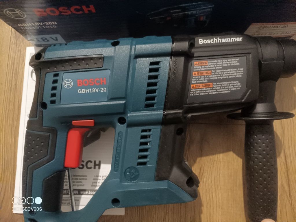 Bosch GBH18V-20N оригінальний акумуляторний перфоратор