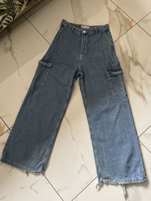 Damskie bojówki jeansowe  Bershka rozmiar 40