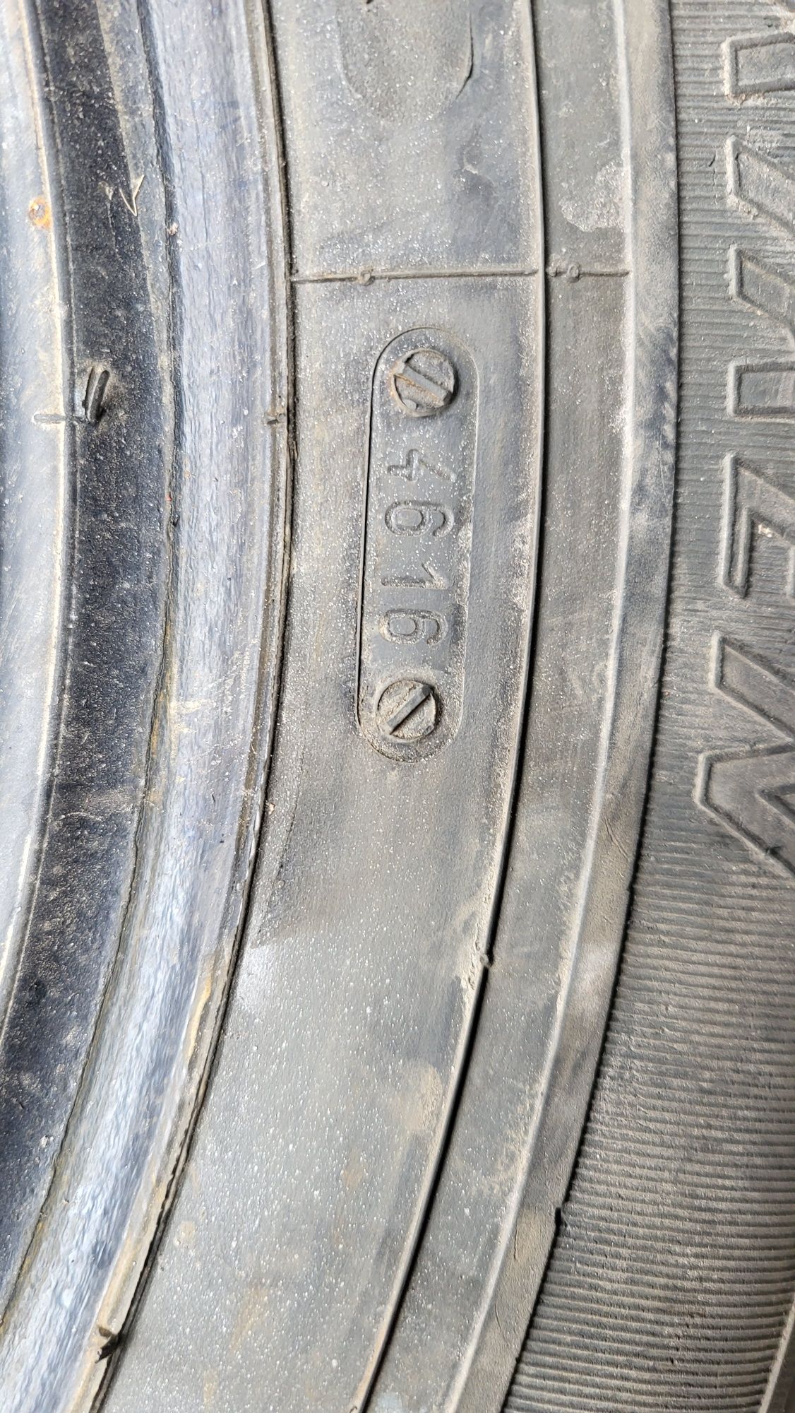 Продам шины б/у 195/75R16C