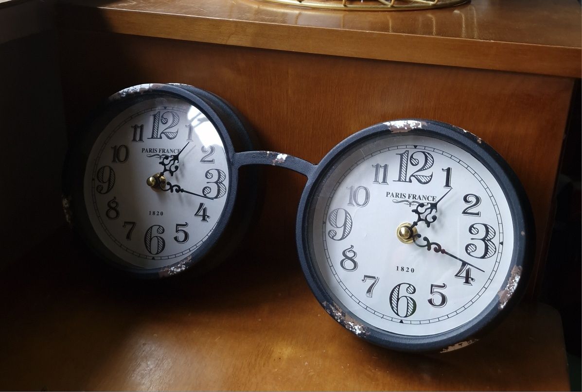 Zegar ścienny vintage retro podwójny
