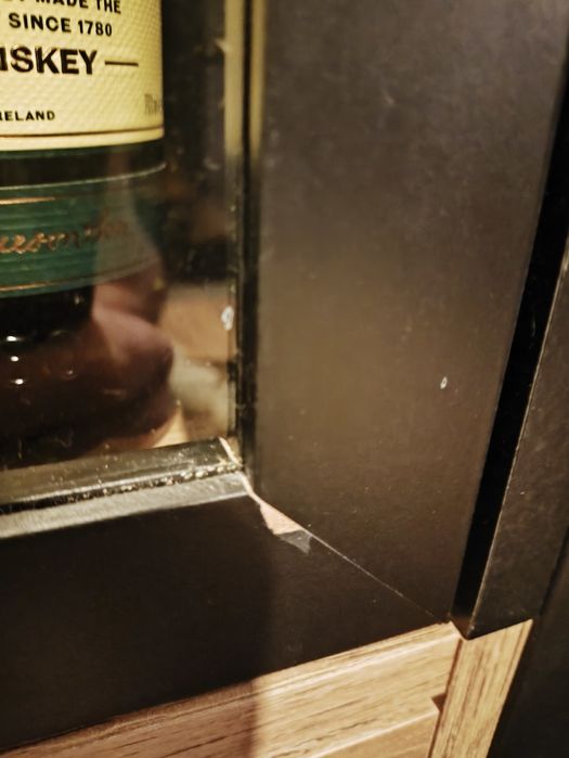 Witryna i RTV w dobrym stanie