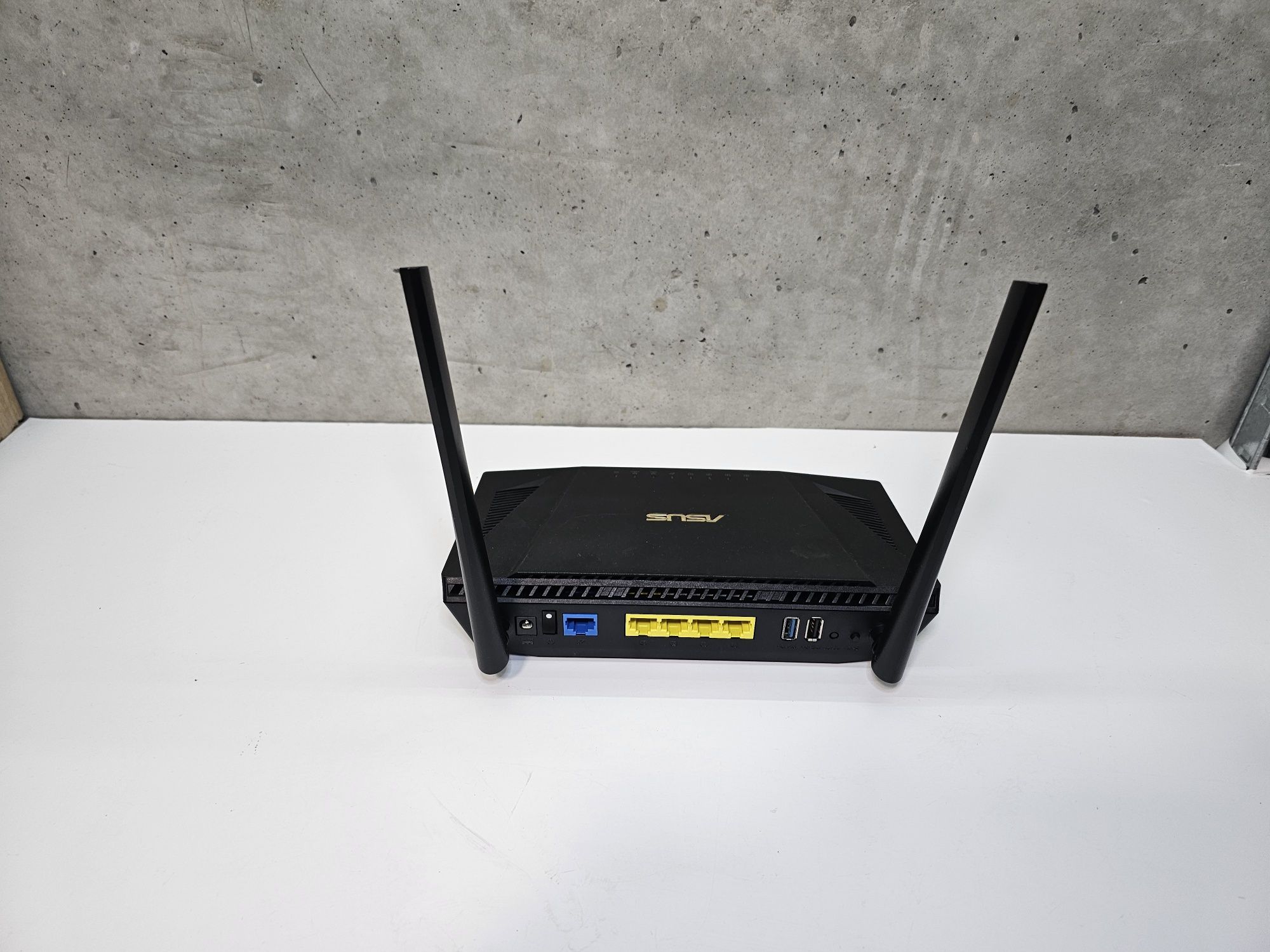 Бездротовий маршрутизатор роутер ASUS RT-AX56U WiFi 6, AIMesh