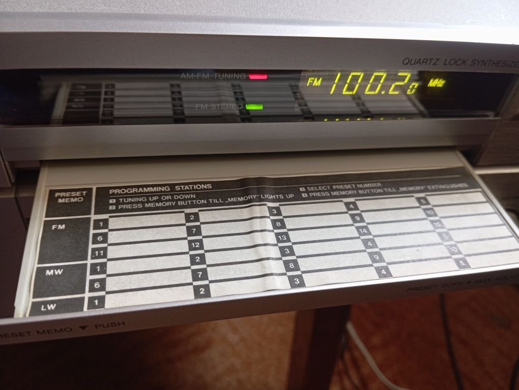 Philips tuner i wzmacniacz