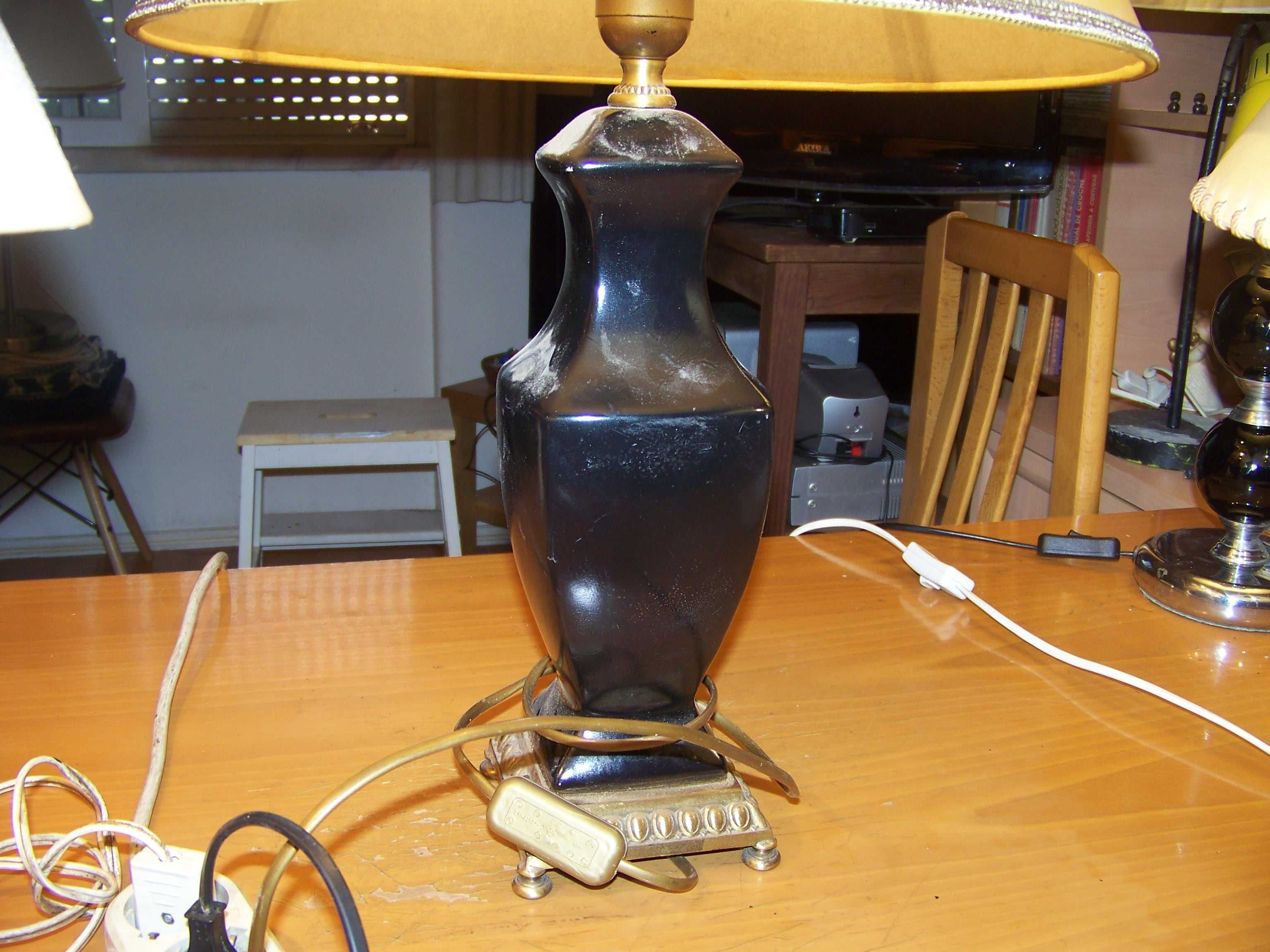 candeeiros de mesa