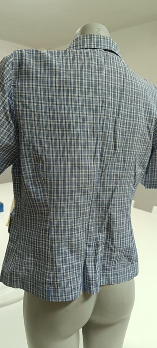 Camisa azul e branca tamanho M. Usado