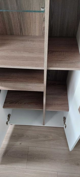 Witryna, gablota, biblioteczka, szafka 42x64x194,5cm