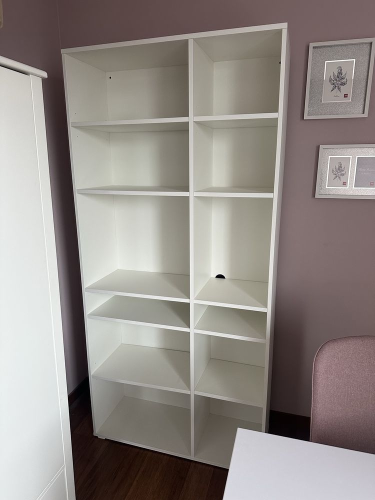 Zestaw mebli w super stanie – jak nowe! IKEA + biurko YRKE